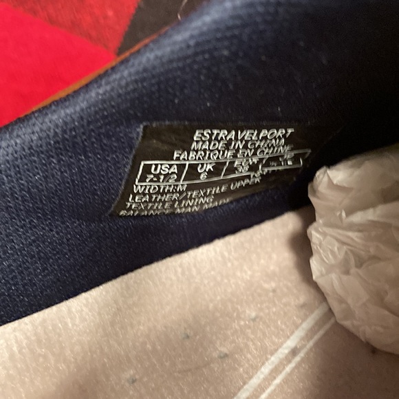 EUC Easy Spirit Tnot Slip on shoe. Size 7.5 - Picture 4 of 6